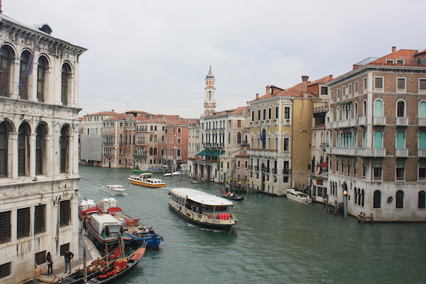 歐洲 | 義大利冬季限定：與「威尼斯嘉年華會」華麗相約