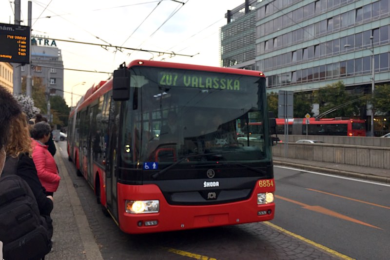 斯洛伐克 | 布拉提斯拉瓦市區.國際巴士.火車.機場交通票券攻略