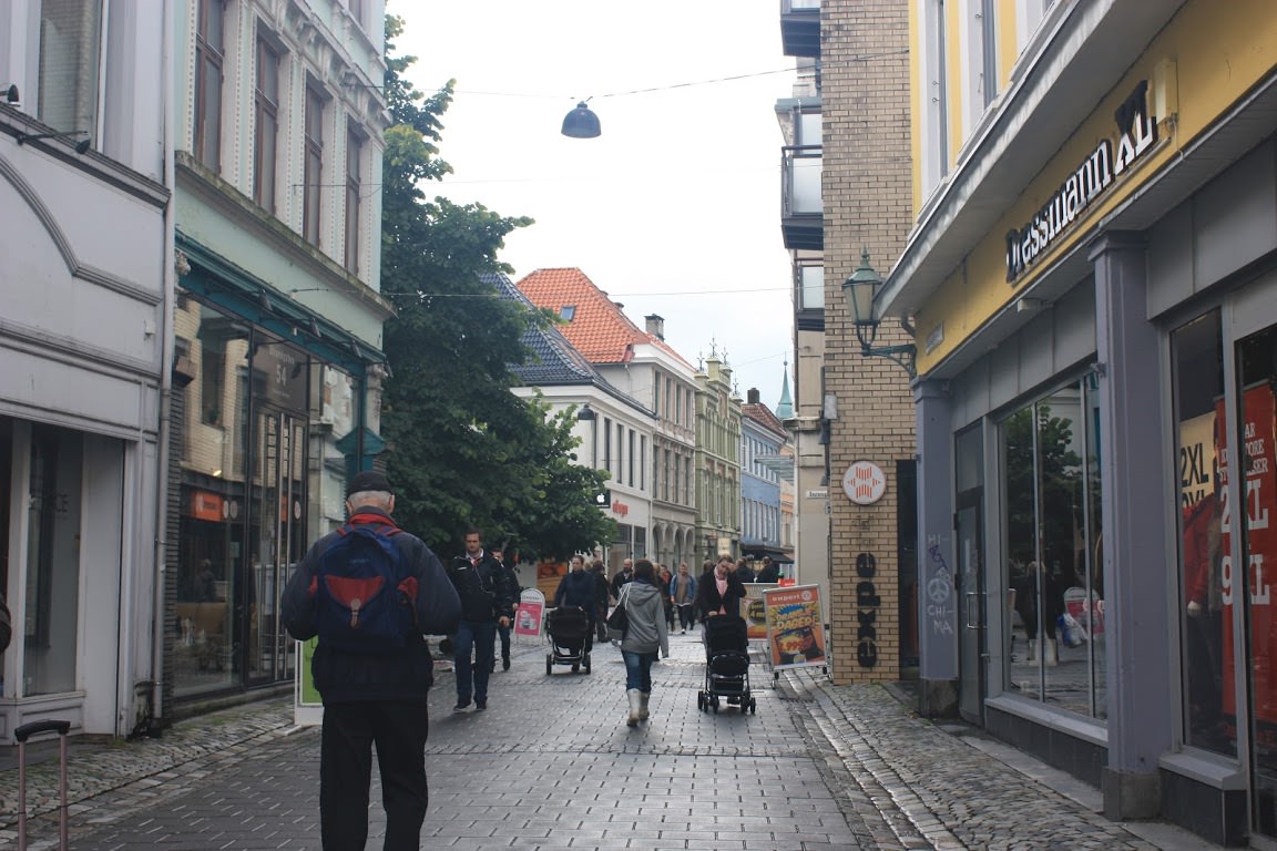 北歐 | 挪威縮影之旅，在童話卑爾根街道間漫遊，Day5